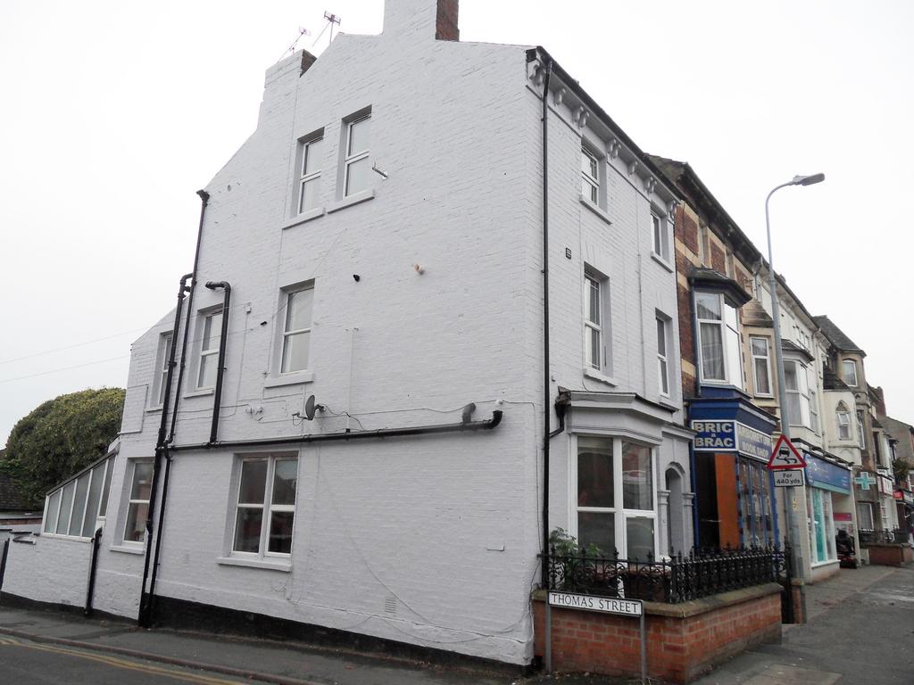 125 Monks Road