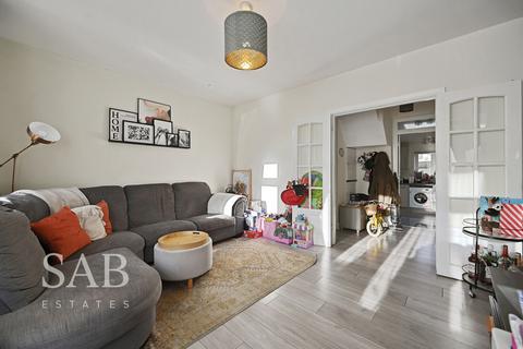 undefined, Cedar Grove, Southall, UB1