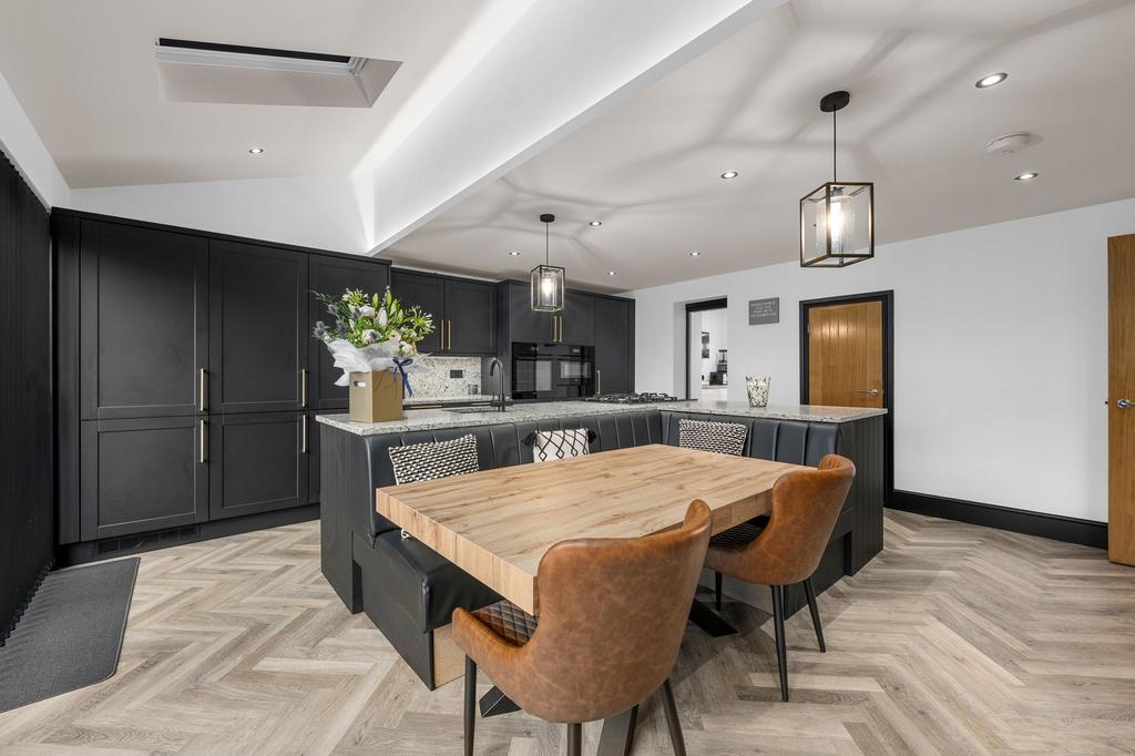 Dining-Kitchen-Family Room