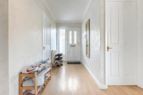 2 bedroom bungalow for sale, Old Drive, Polegate, East Sussex, bn26