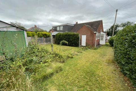 2 bedroom bungalow for sale, Avon Road, Oldham
