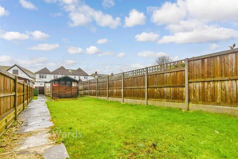 3 bedroom end of terrace house for sale, Queens Road, Littlestone TN28