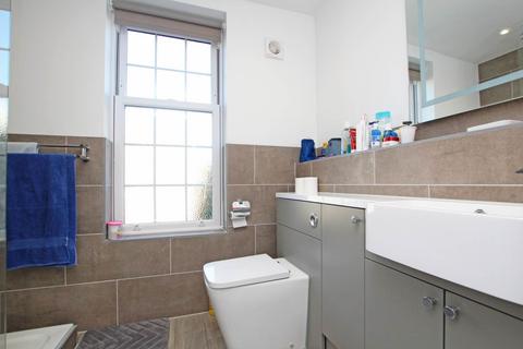 3 bedroom end of terrace house for sale, Chesterfield Gardens, Eastbourne, BN20 7NJ