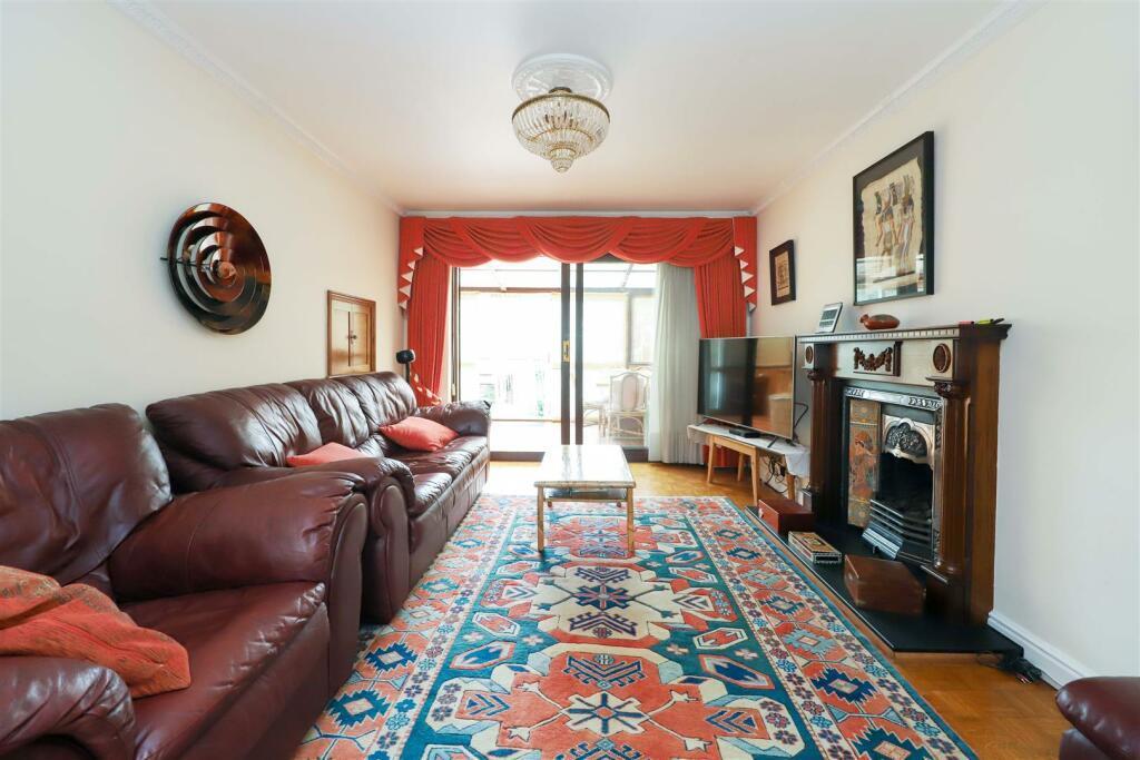 Living Room.jpeg