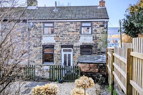 2 bedroom end of terrace house for sale, Merthyr Tydfil CF47
