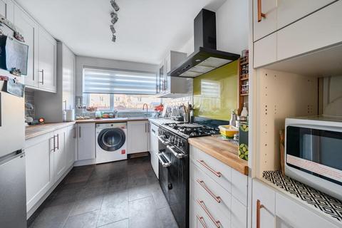 3 bedroom terraced house for sale, Newbury,  Berkshire,  RG14