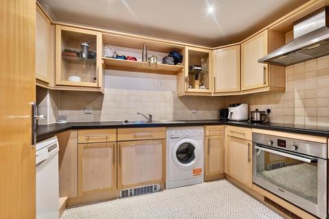 undefined, Jubilee Square,  Reading,  RG1