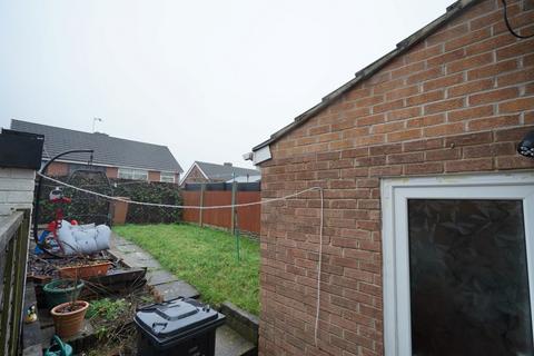 3 bedroom semi-detached house for sale, Darley Close, Swadlincote DE11