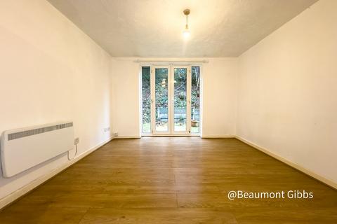1 bedroom flat to rent, Tynemouth Road, Plumstead, London, SE18 1PJ