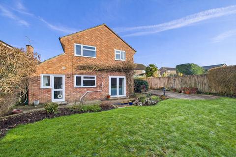 4 bedroom detached house for sale, Apple Close, Tilehurst, Reading, Berkshire, RG31