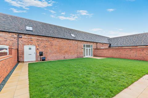 3 bedroom terraced house for sale - 5 Hall Farm Barns, Leigh Road, Minsterley, Shrewsbury
