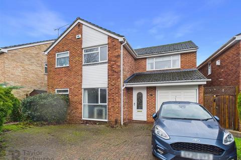 4 bedroom detached house for sale, St. Catherines Road, Crawley
