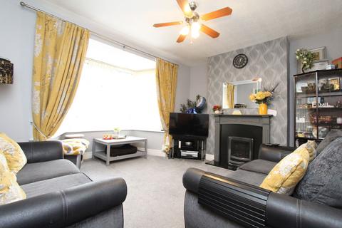 5 bedroom semi-detached house for sale, Sutherland Avenue, Fenham, Newcastle upon Tyne, Tyne and Wear, NE4 9NR