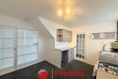 3 bedroom terraced house to rent, Cedars Road, Exhall, Coventry