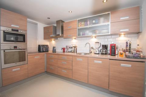 1 bedroom flat for sale, Ashleigh Gardens, Ashleigh Road, Leicester