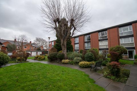 1 bedroom flat for sale, Ashleigh Gardens, Ashleigh Road, Leicester