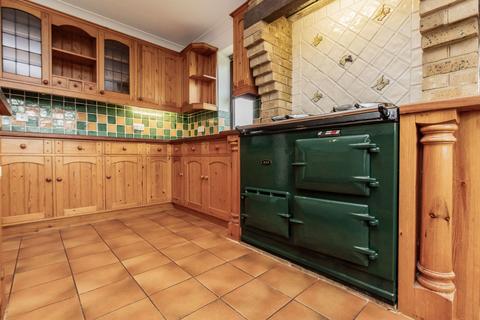 4 bedroom detached house for sale, Staplehurst