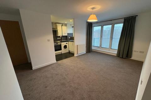 2 bedroom apartment to rent, Bury Road, Gadebury Heights, HP1