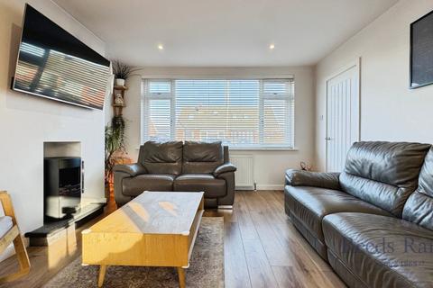 3 bedroom semi-detached house for sale, Hillpark Avenue, Preston PR5