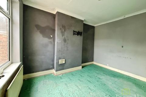 2 bedroom semi-detached house for sale, Cecil Street, Gainsborough DN21