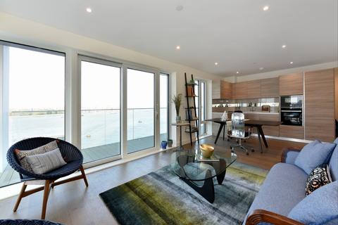 2 bedroom flat for sale, Duke of Wellington Avenue, SE18 6EY
