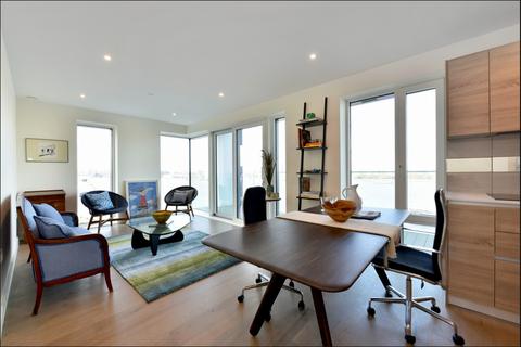 2 bedroom flat for sale, Duke of Wellington Avenue, SE18 6EY