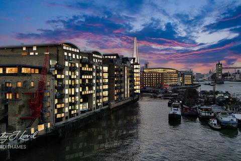 2 bedroom apartment for sale, Tempus Wharf, 29 Bermondsey Wall West, SE16