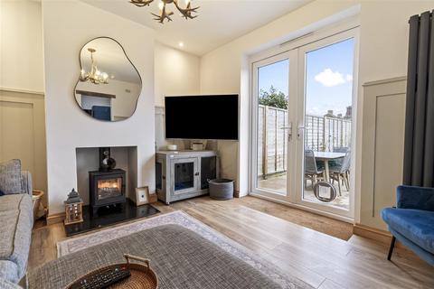3 bedroom semi-detached bungalow for sale, A'becket Gardens, Worthing