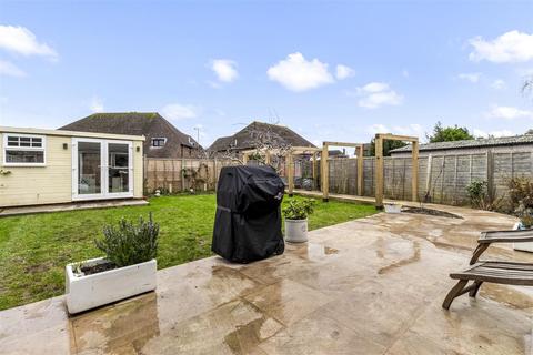 3 bedroom semi-detached bungalow for sale, A'becket Gardens, Worthing