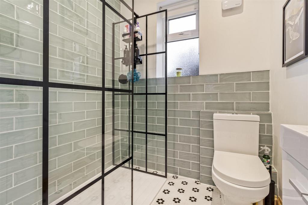 12 A Becket Gardens-003.JPG