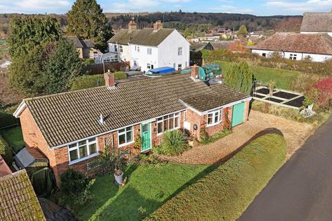 3 bedroom detached bungalow for sale, Lanes End, Heath and Reach, LU7