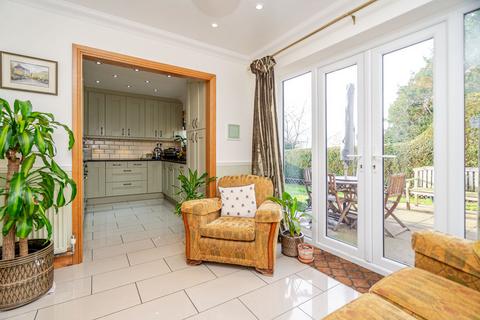 3 bedroom detached bungalow for sale, Lanes End, Heath and Reach, LU7