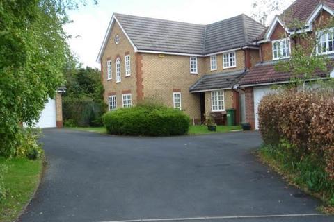 undefined, Warren Close, Aylesbury HP17