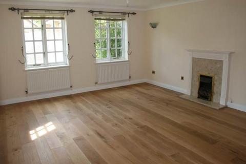 undefined, Warren Close, Aylesbury HP17