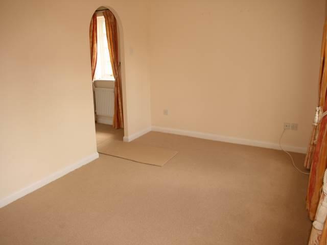 Master Bedroom.JPG
