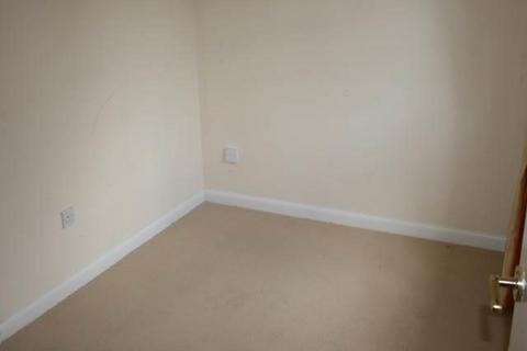 undefined, Warren Close, Aylesbury HP17