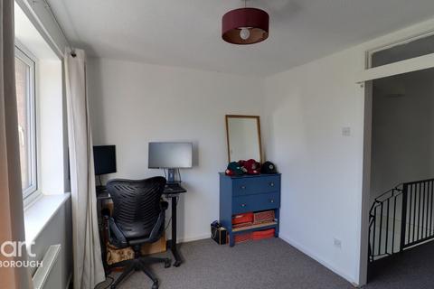 2 bedroom end of terrace house for sale, Somerville, Werrington