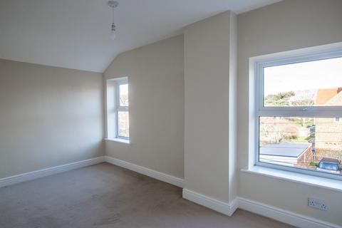 2 bedroom flat for sale, Hunstanton