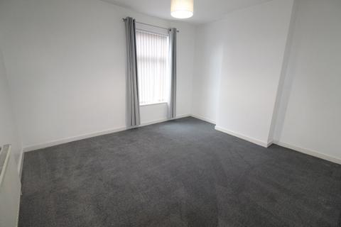 3 bedroom terraced house to rent, Kathleen Road, West Midlands B25