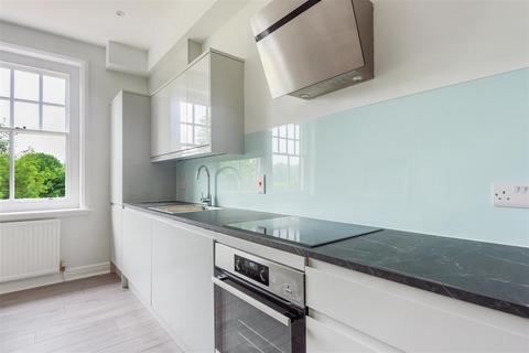 2 bedroom apartment for sale, Grove Road, Guildford