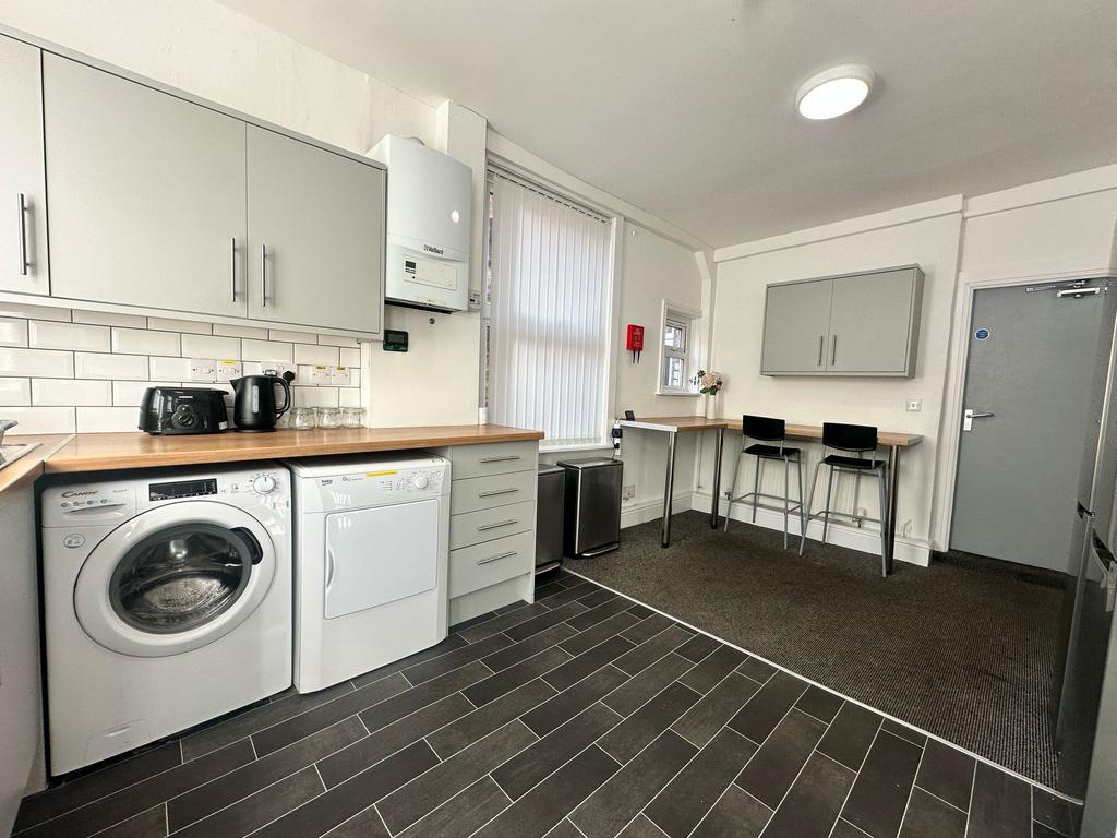 Communal Kitchen