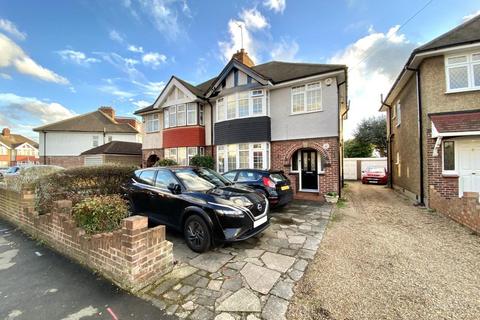 3 bedroom house for sale, Fairdale Gardens, Hayes, UB3 3JB