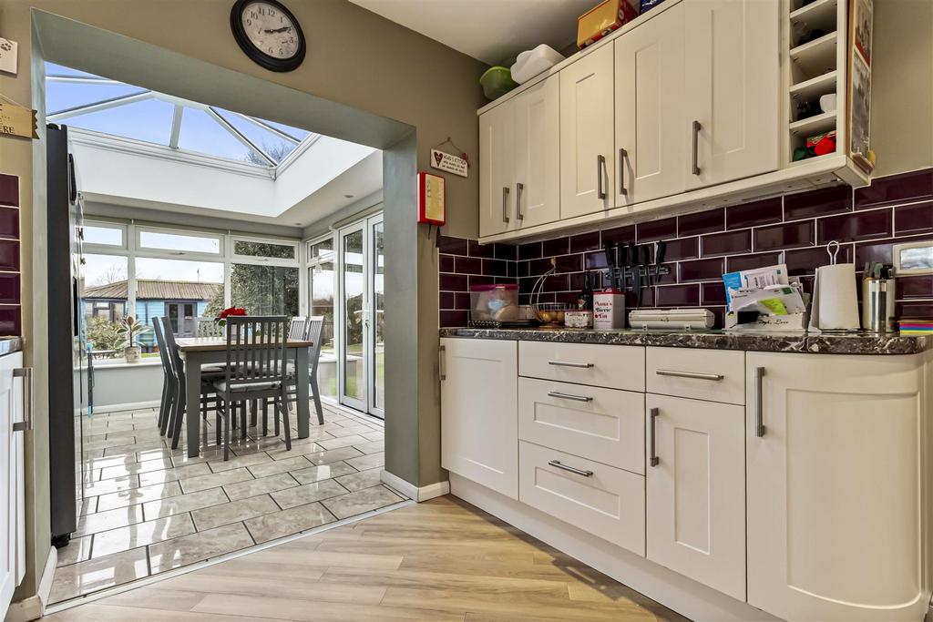 20 Langbury Lane-009.JPG