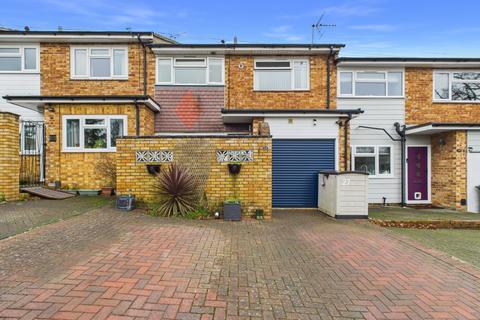 3 bedroom terraced house for sale, Heath Road North, Locks Heath, SO31 7PN