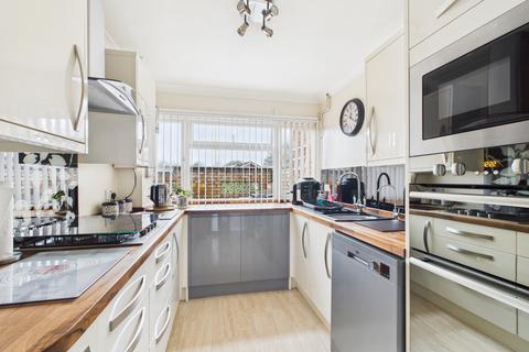 3 bedroom terraced house for sale, Heath Road North, Locks Heath, SO31 7PN