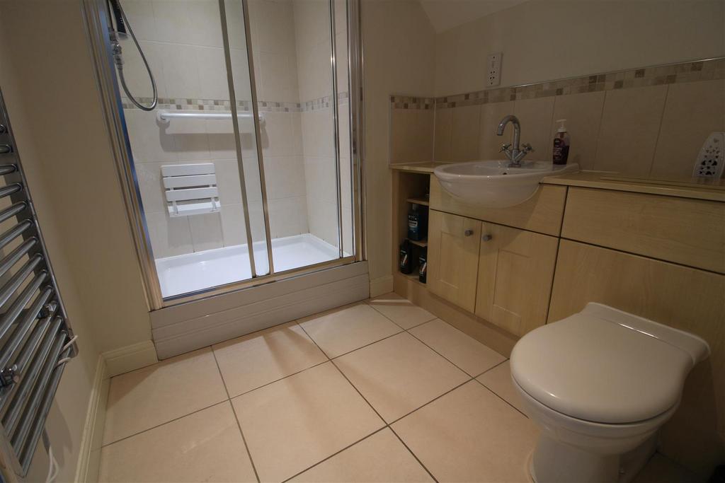 Ensuite