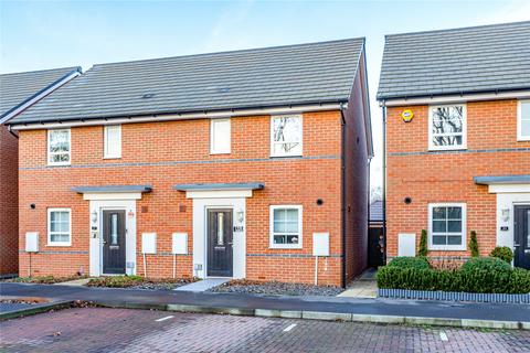 3 bedroom semi-detached house for sale - Blackbess Lane, Surrey KT16