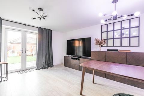 3 bedroom semi-detached house for sale, Blackbess Lane, Surrey KT16