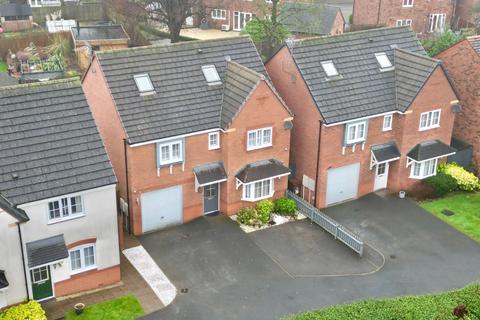 5 bedroom detached house for sale - Hollingworth Close, Yarnfield, ST15
