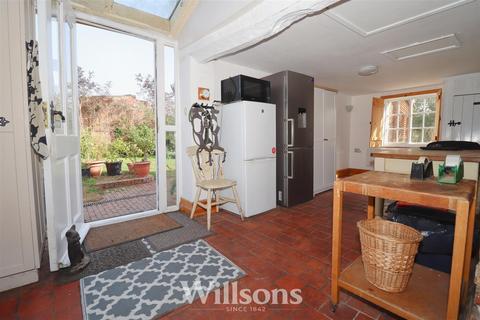 3 bedroom detached house for sale, Mablethorpe Road, Theddlethorpe, Mablethorpe
